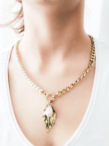 Handcrafted pearl and chain necklace