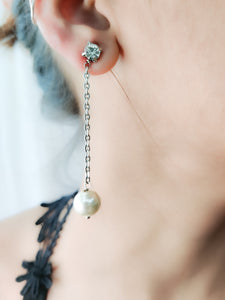 Handcrafted silver pearl earrings